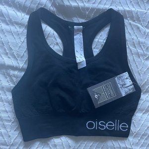 Oiselle In2 Sports Bra Black Size Small NWT